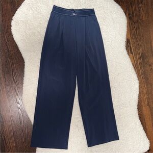 ALO Yoga Navy Wide-Leg Pleated Trousers